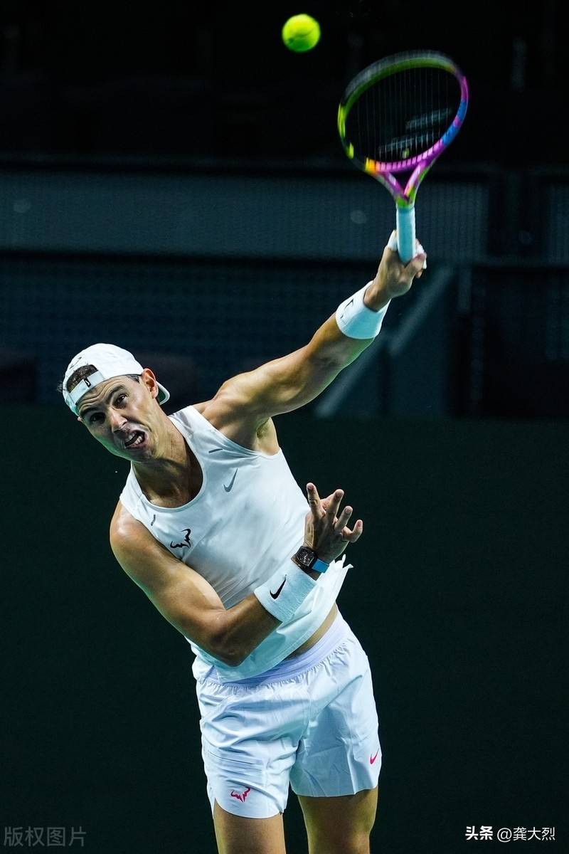 戴维斯杯力克拉沃尔杯,辛纳扛起全队 戴维斯杯力克拉沃尔杯,辛纳扛起全队