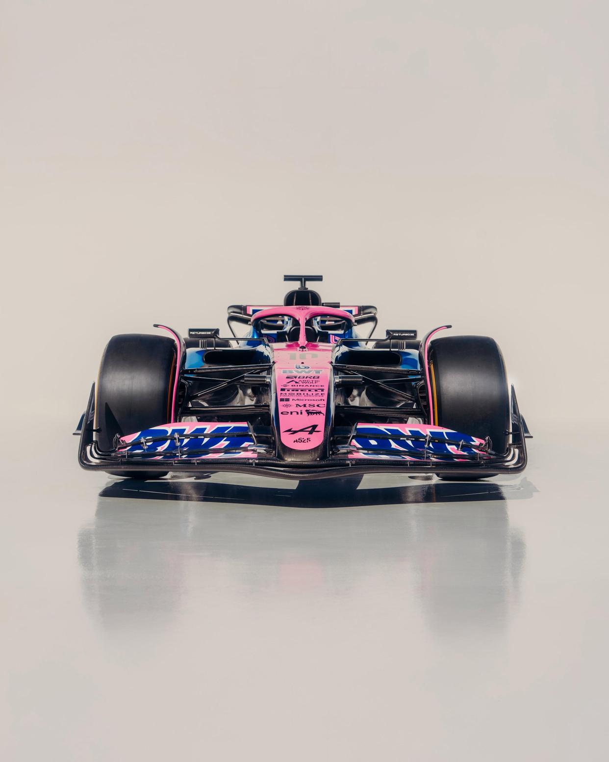 阿斯顿马丁险胜红牛二队,勒克莱尔带队取胜 阿斯顿马丁险胜红牛二队,勒克莱尔带队取胜