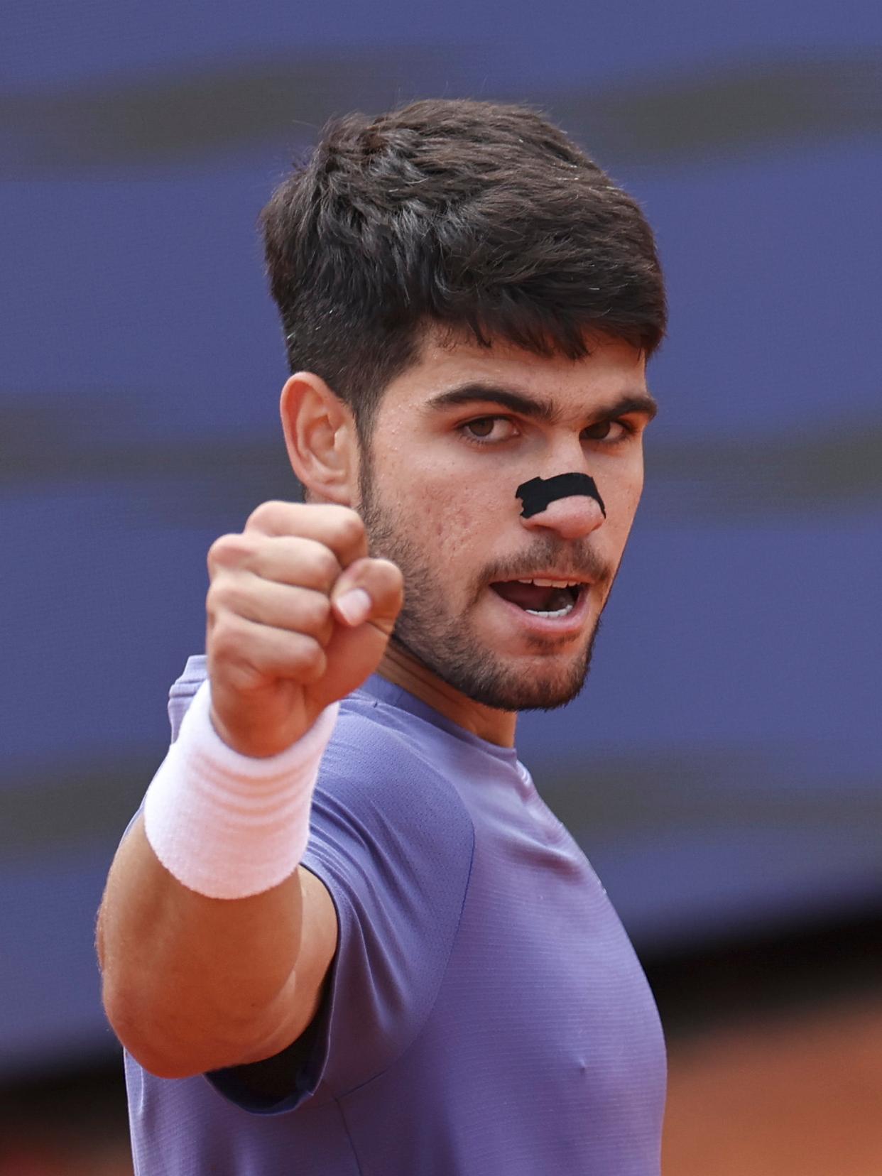 戴维斯杯轻取ATP总决赛，阿尔卡拉斯统治全场