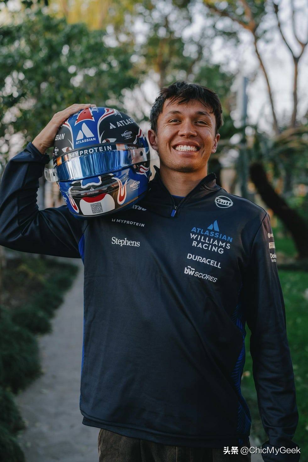 索伯车队险胜雷诺车队,汉密尔顿状态火热 索伯车队险胜雷诺车队,汉密尔顿状态火热