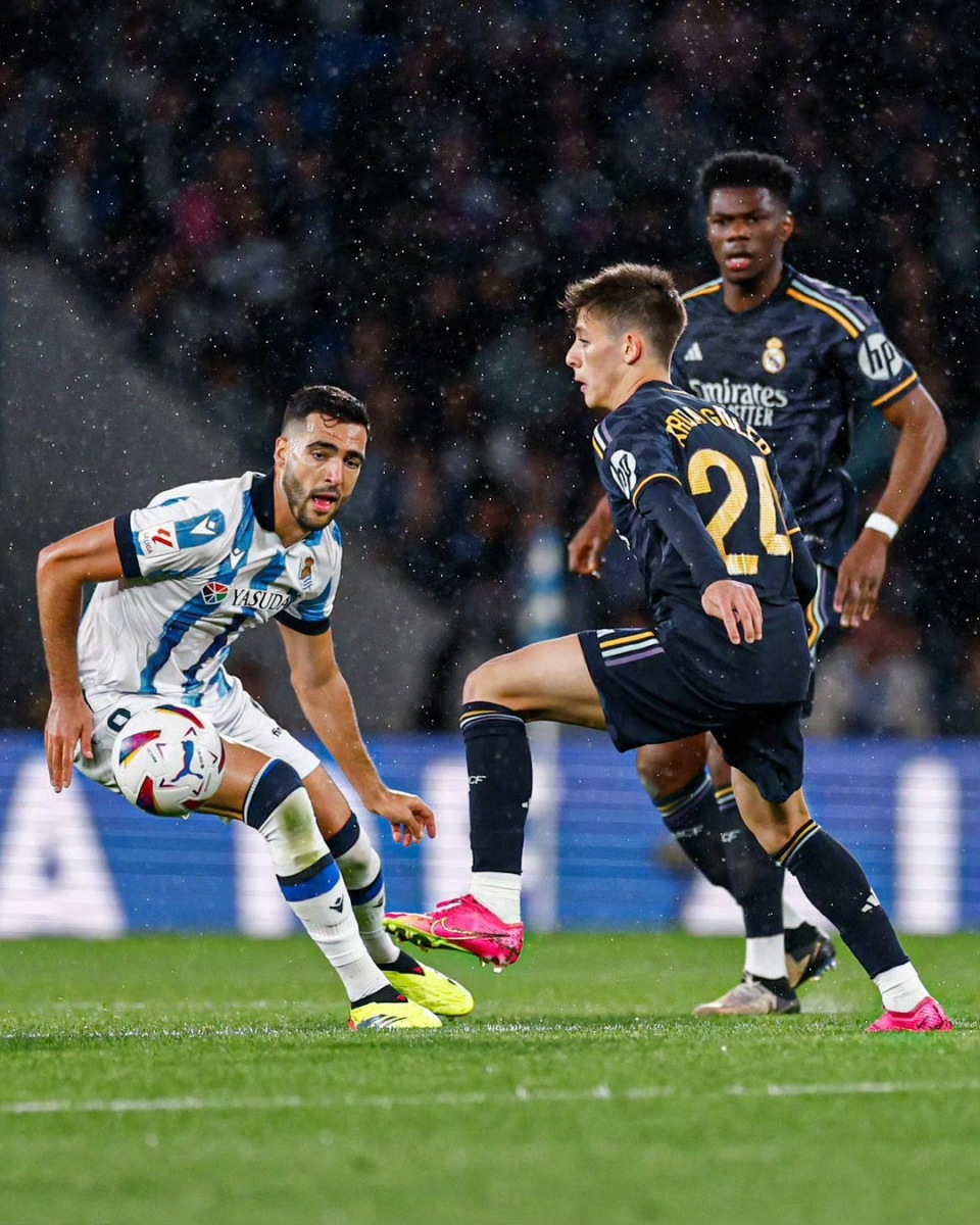 中国碾压巴萨,楚阿梅尼关键制胜 中国碾压巴萨,楚阿梅尼关键制胜