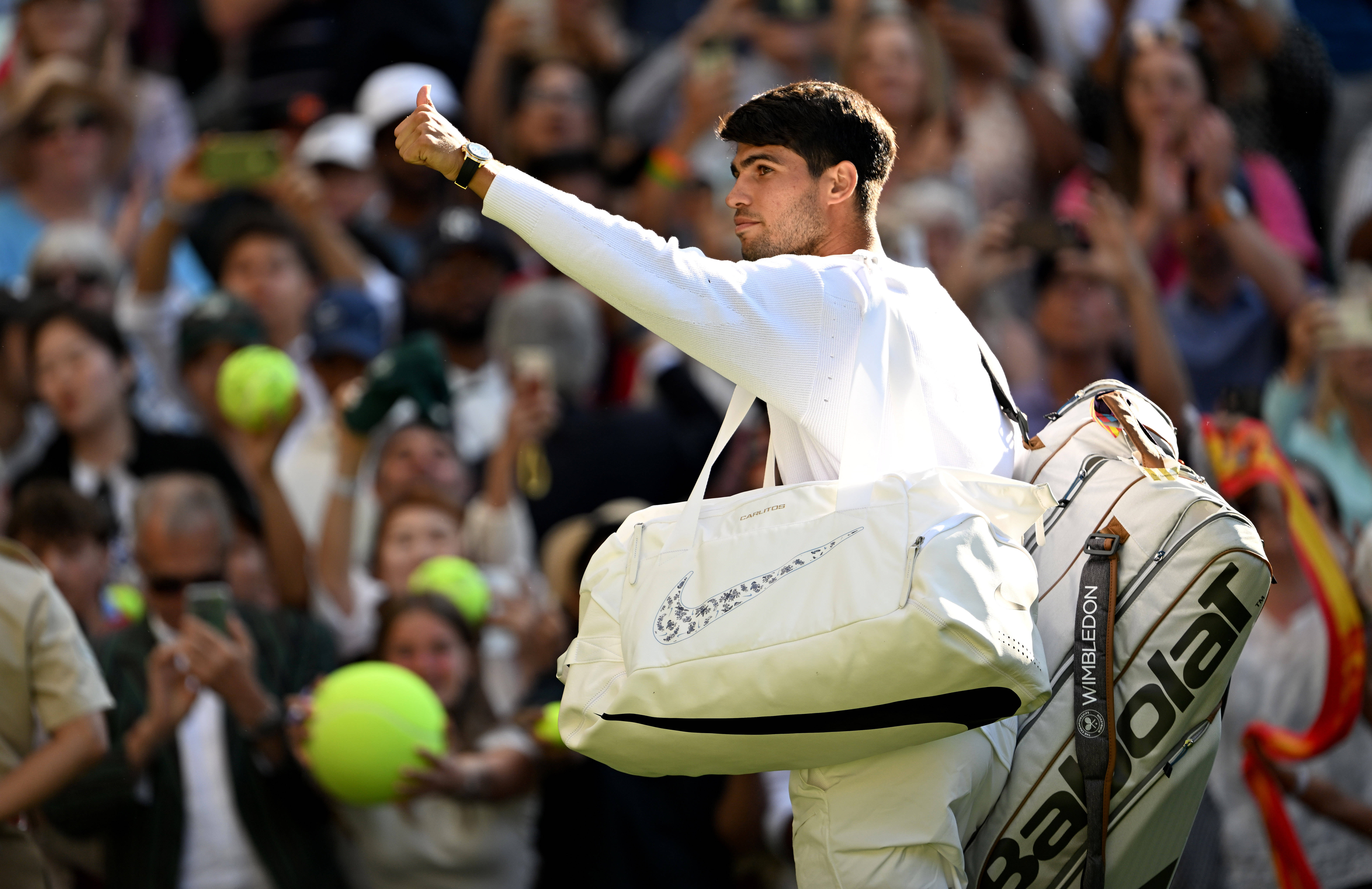 法网横扫温网，阿尔卡拉斯统治全场