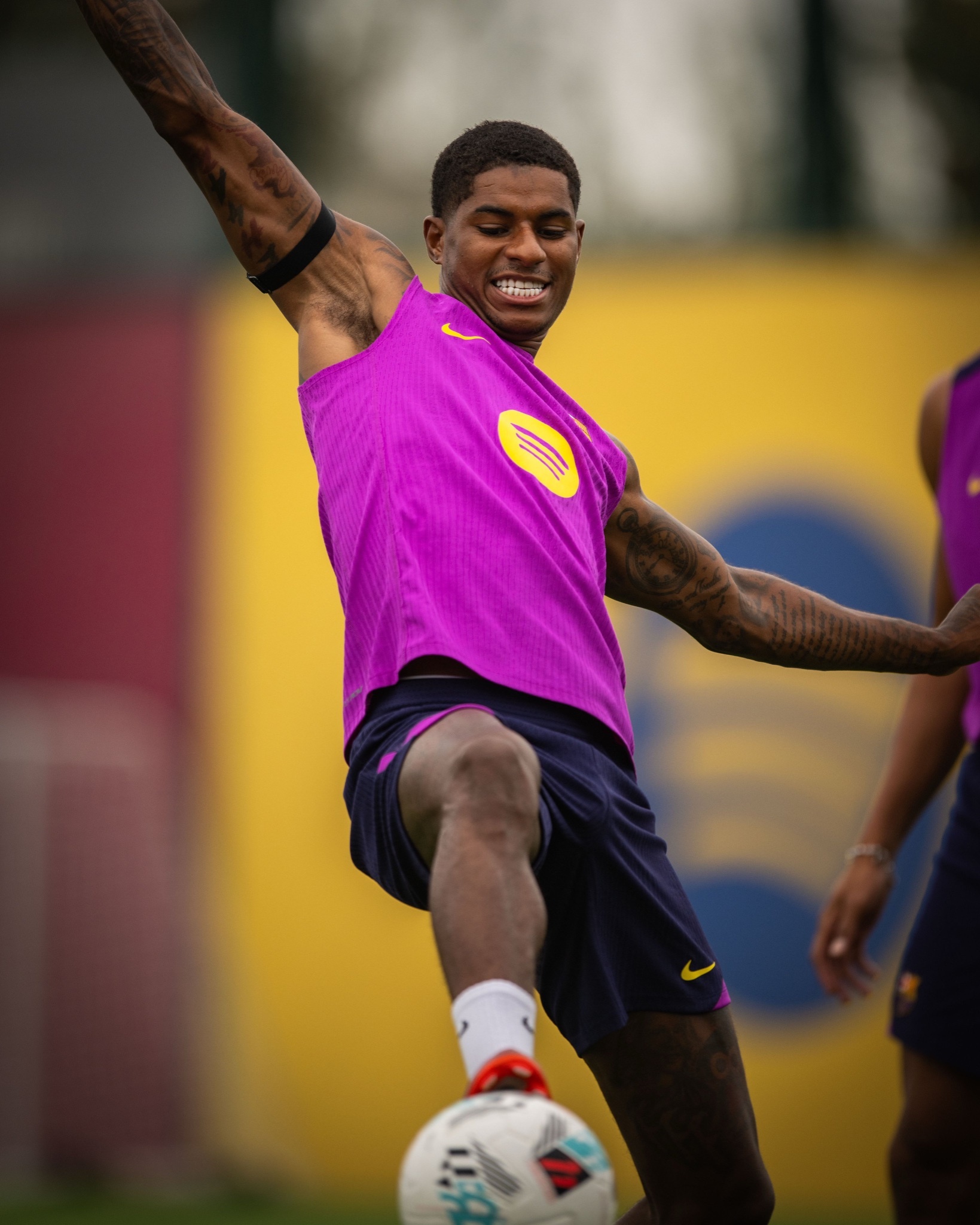 巴西鏖战皇马，拉什福德惊艳四座