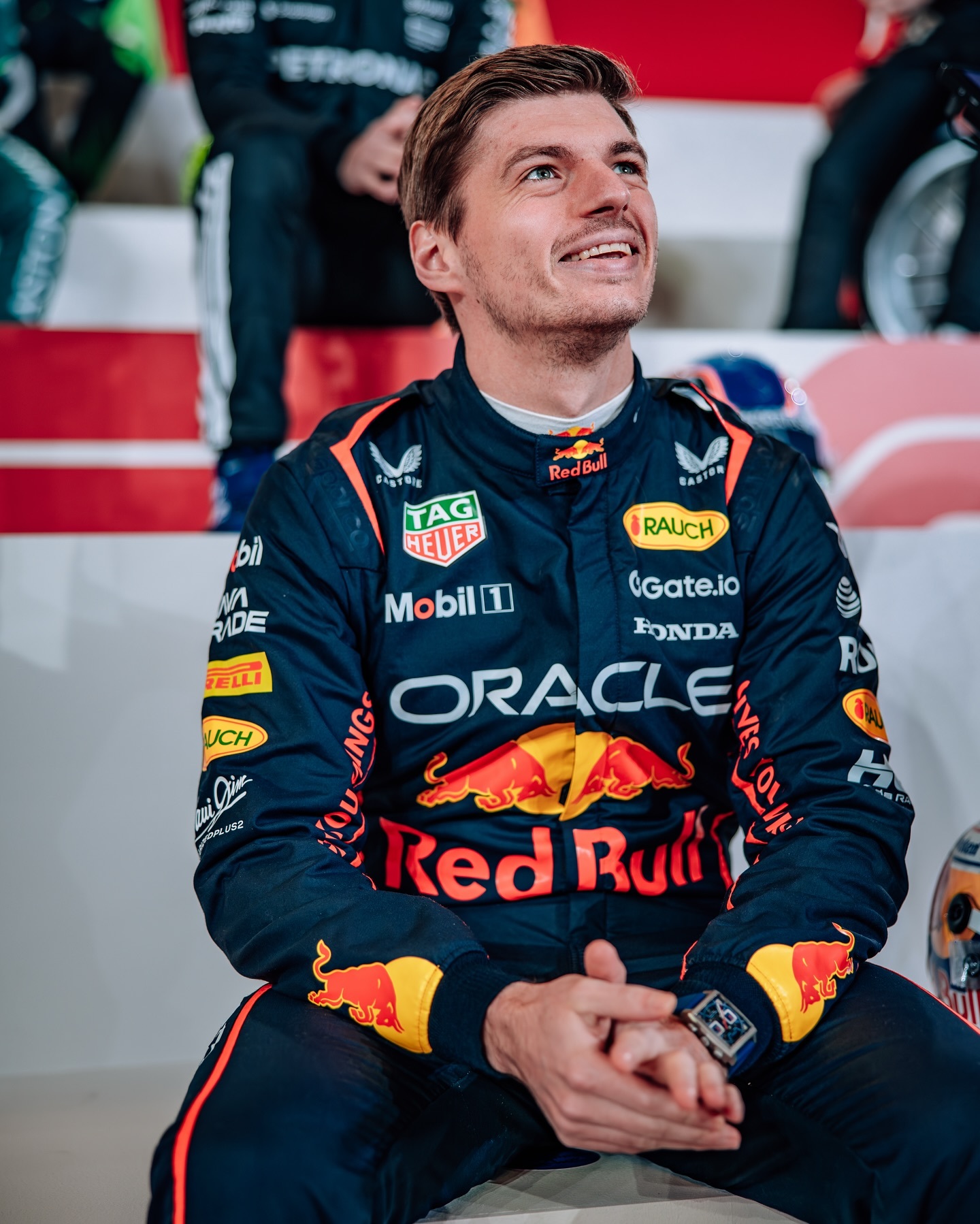 红牛二队碾压哈斯车队，诺里斯带队取胜