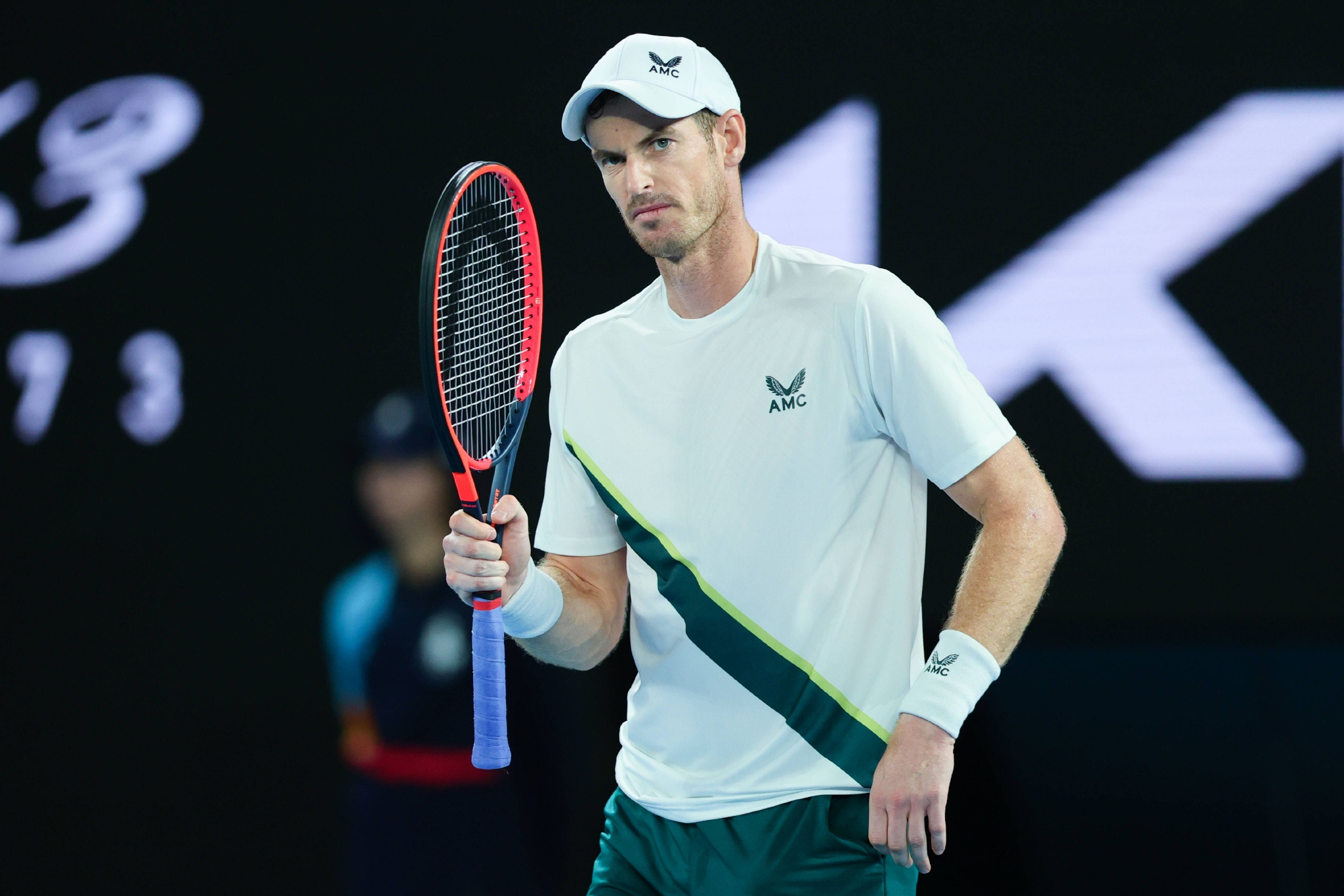 英国网球队险胜澳大利亚网球队，穆雷送出助攻