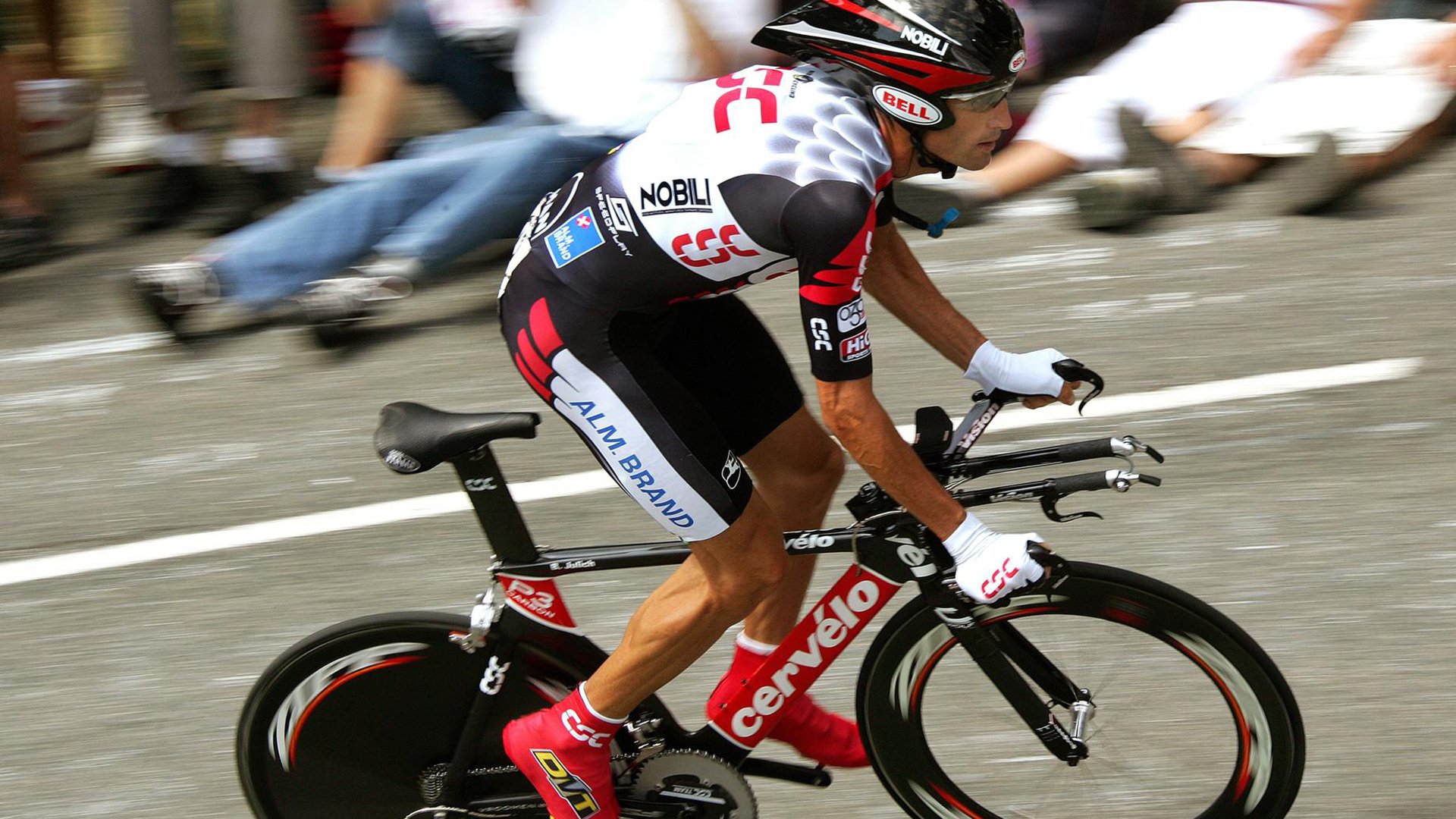 奥运周期关键战，国王压制篮网，焦点战背后的战略博弈