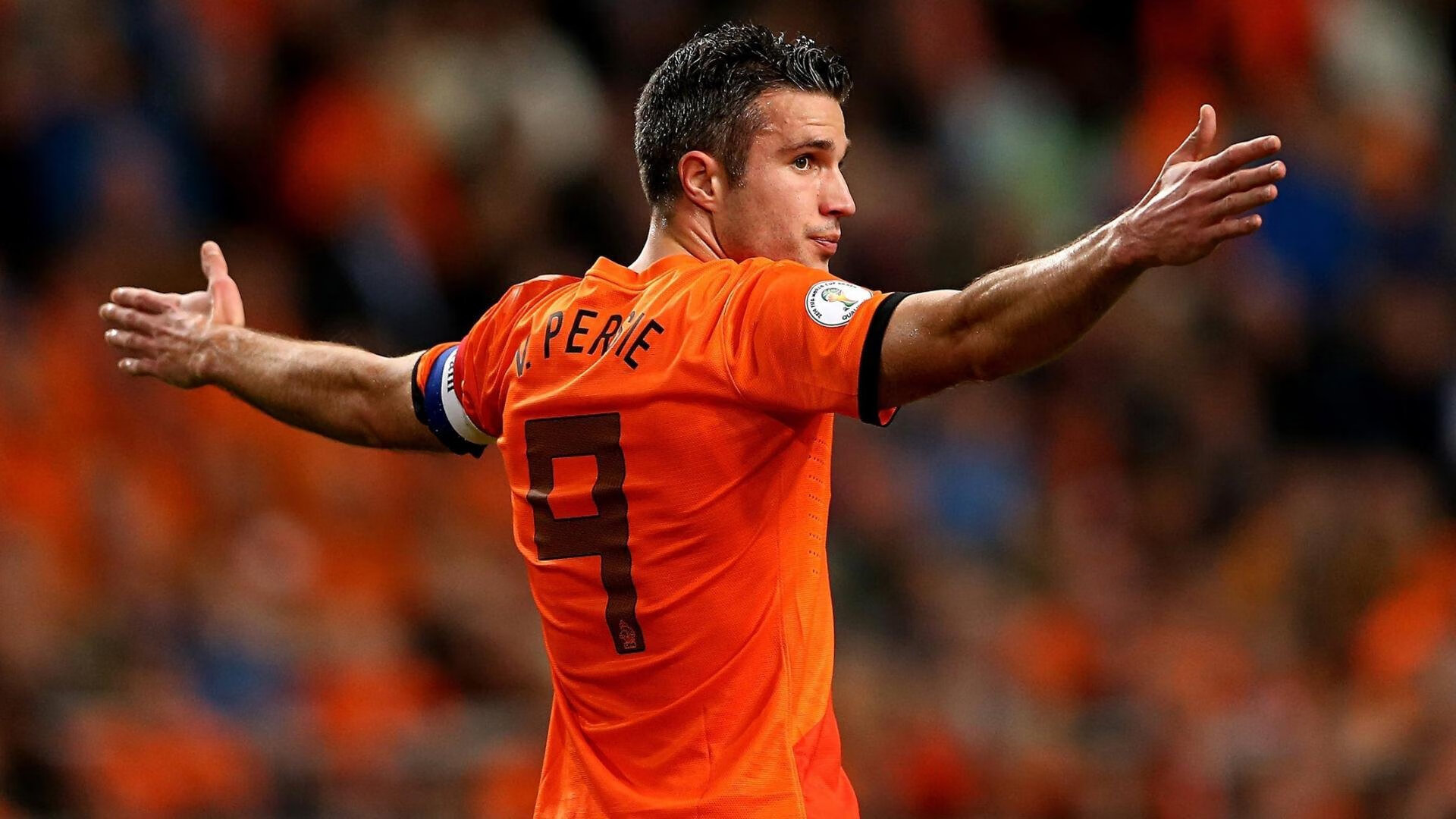 世界排名争夺战之夜,迪巴拉主宰比赛走向